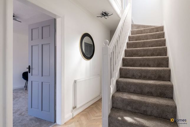 4, Sunnyfield Road, Manchester photo 5