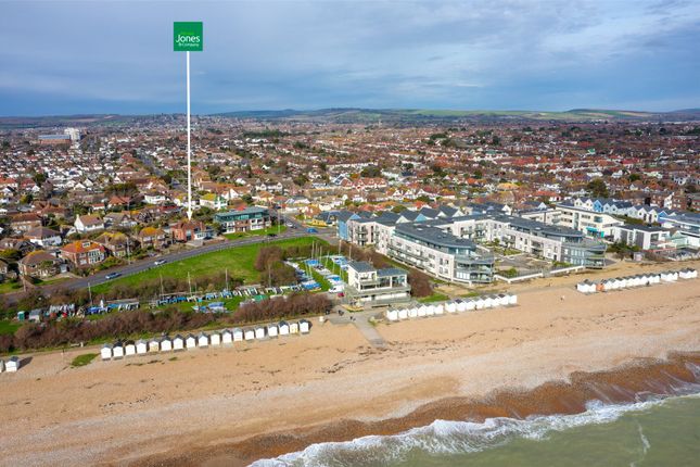 Flat for sale in Marine Crescent, Goring-By-Sea, Worthing, West Sussex