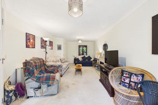 12 Hudson Court, Barrow Lane, Hessle photo 2
