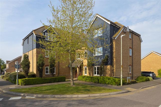 1 bed flat for sale in Blackthorn Road, Hersden, Canterbury CT3