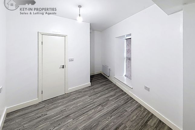 Flat 5, 4 Atkinson St, Shipley photo 5