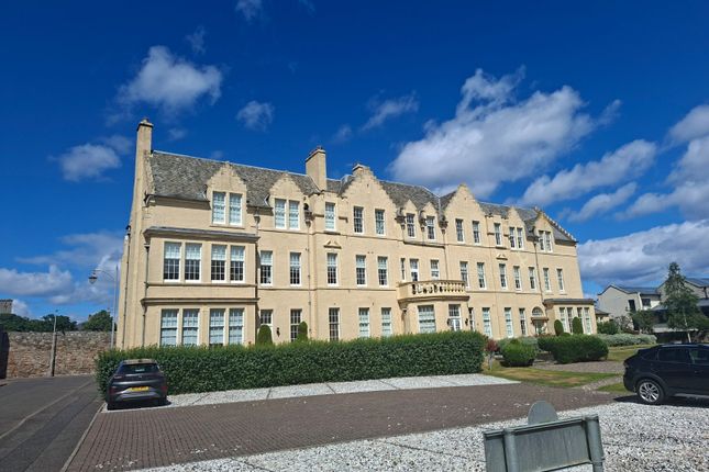 2-bed flat on 13, St Leonards Fields House, St Andrews, £2,990/mo