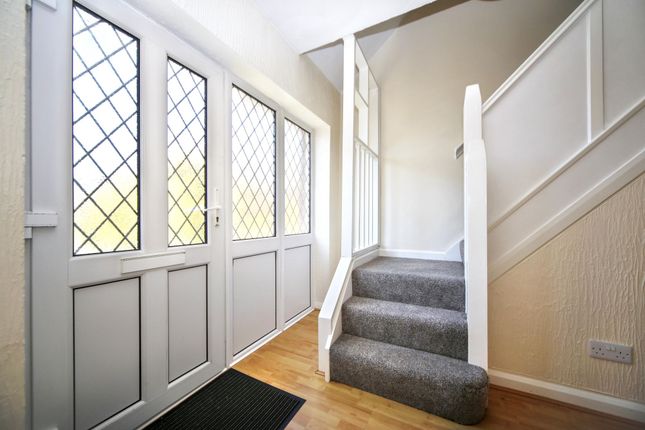 15 Fern Close, Wigan photo 4