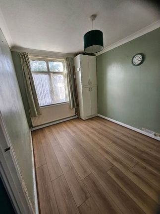Palmerston Road, Chatham photo 3