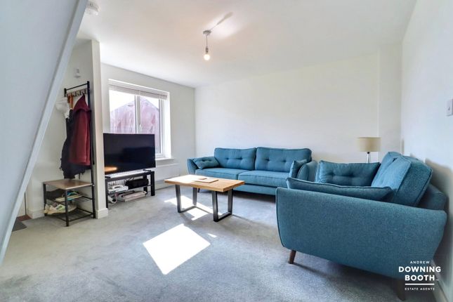 7, Raby Drive, Lichfield photo 4