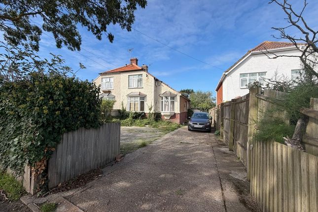 15, Palmarsh Crescent, Hythe photo 2