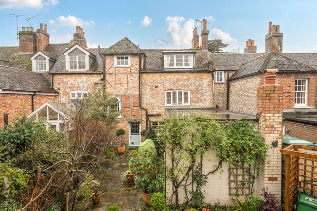 44 Westgate, Chichester photo 2