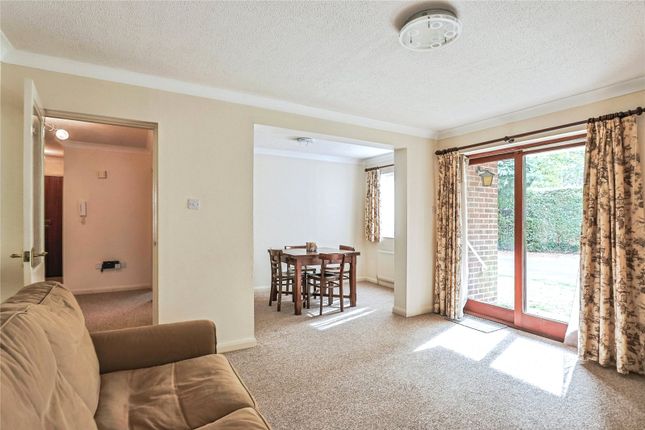 Flat 1, Ebury Court, 5, Grosvenor Road, Dorset photo 2