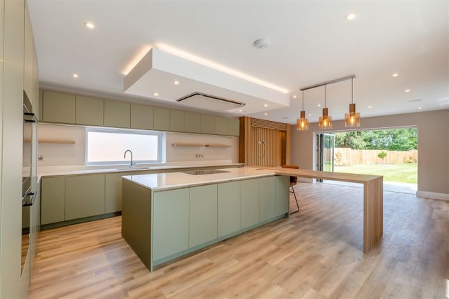 8652668-Interior46.Jpg