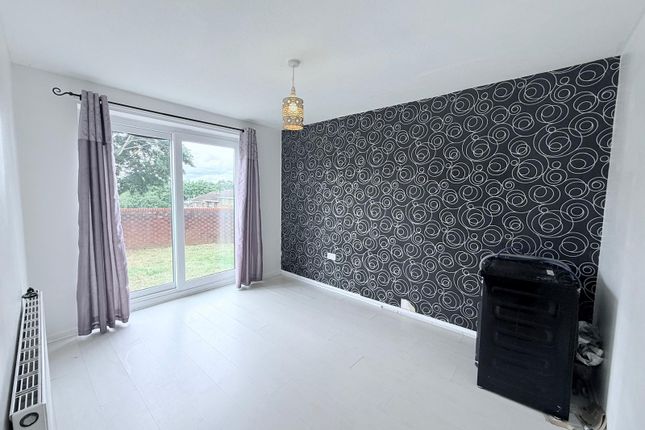 7, Nottingham photo 3