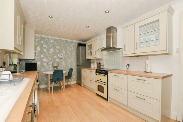 12, The Rookery, Peterborough photo 3