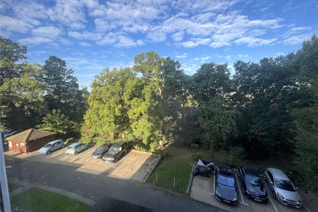 Flat 28, Blake House,, Porchester Mead, Beckenham photo 2