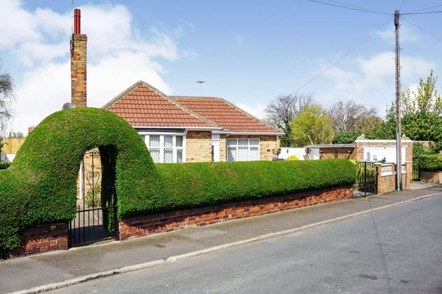 Thumbnail Detached bungalow for sale in Grove Lane, Knottingley