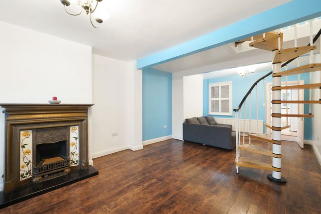 431 South Ordnance Road, Enfield photo 5