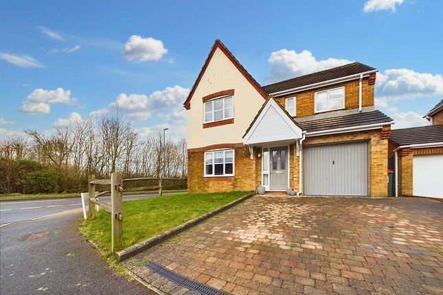 Thumbnail Detached house for sale in Ruston Close, Maidenbower, Crawley