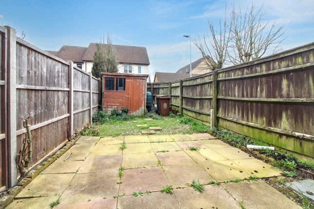 117, Magpie Way, Winslow photo 3