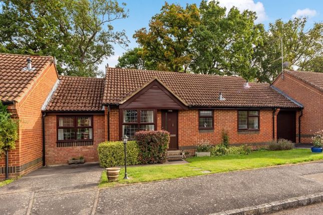 Thumbnail Bungalow for sale in Weston Lea, West Horsley, Leatherhead