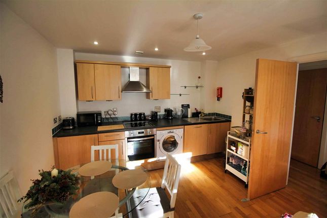 Flat 212, Thomas Court,, Bristol photo 4