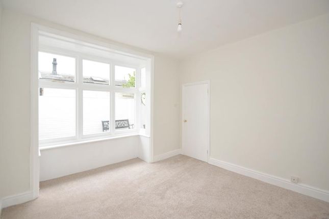 Flat for sale in Grove Road, Windsor
