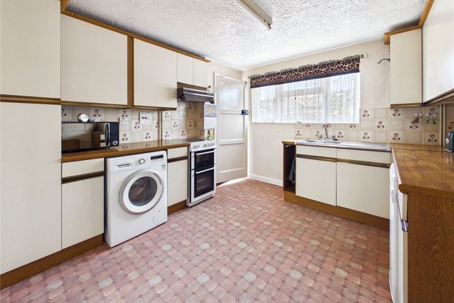 63, Glebe Road, Colchester photo 2