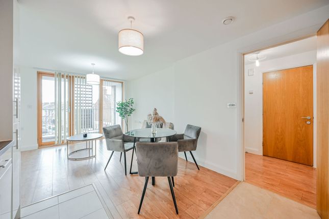 Oberon Court, Forest Gate photo 3