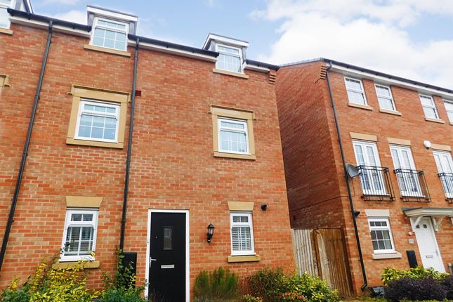Thumbnail Property to rent in Coupland Road, Selby