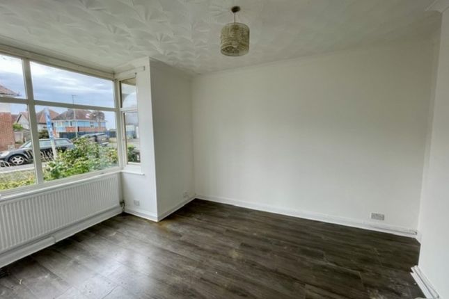 70 Fronks Road, Harwich photo 3