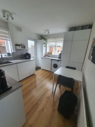 23 Bylands Way, Darlington photo 2
