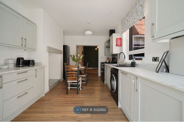 Clarence Road, Chesterfield photo 5
