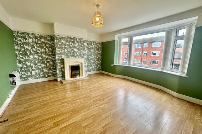 Flat to rent in Roman Bank, Skegness