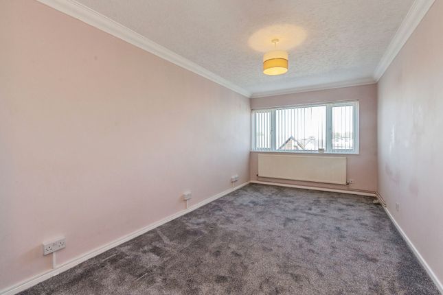 25 Walman House,, St. Ediths Court, Essex photo 3