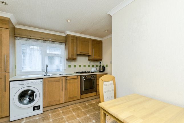 1A,, Partridge Place, Turners Hill photo 2