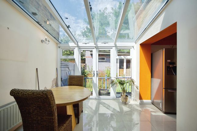 29, Cranleigh Gardens, London photo 3