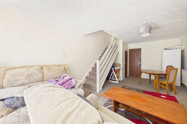 61 Mountbatten Road, Bungay photo 4