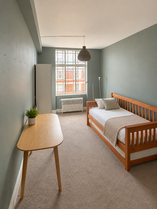 52 Arthur Court, Queensway, London photo 4