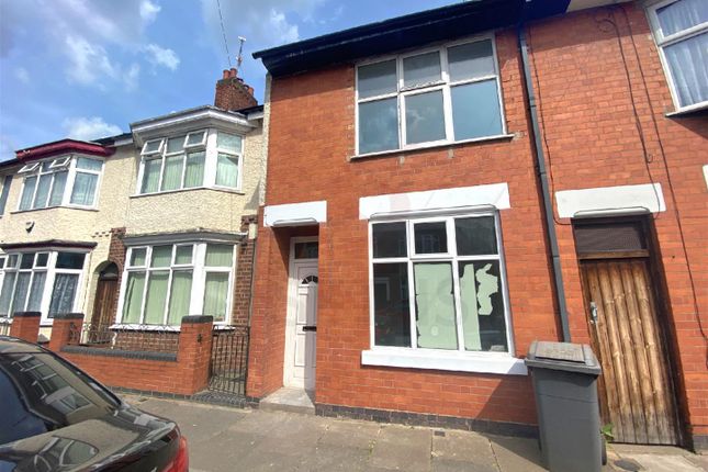 Terraced house to rent in King Edward Road, Leicester