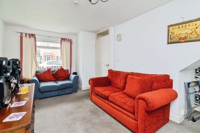 10, Gabrielle Close, Nottinghamshire photo 4