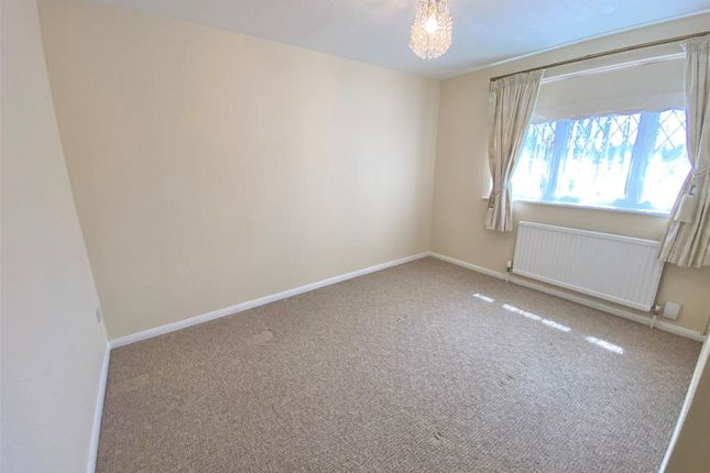 Bedroom 1.Jpg