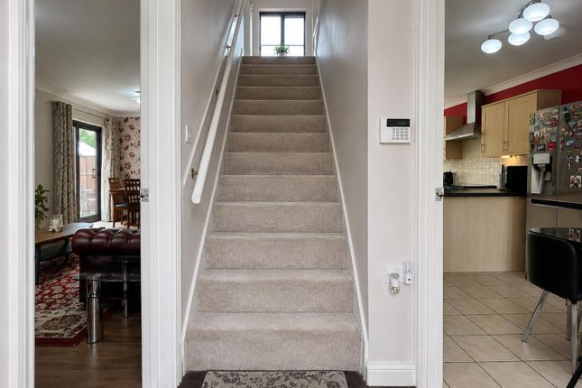 8, Earlshall Place, Milton Keynes photo 4