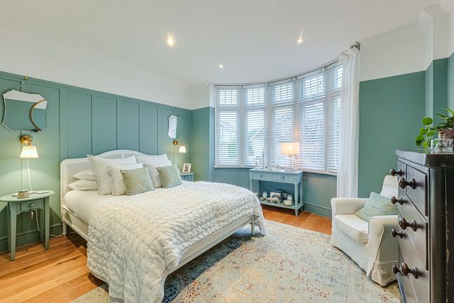 85, Burnham Road, Leigh-on-sea photo 4
