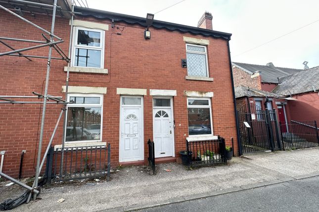 Terraced house to rent in Santley Street, Manchester