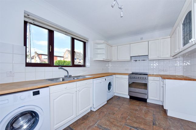 22a, Oak Tree Road, Marlow photo 4