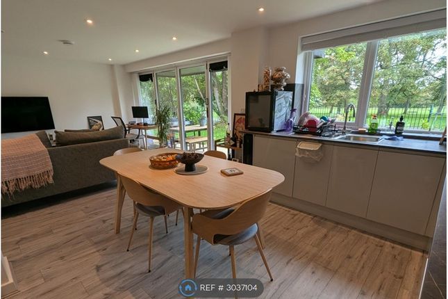 Parkside East Irvine Way, Birkenhead photo 5