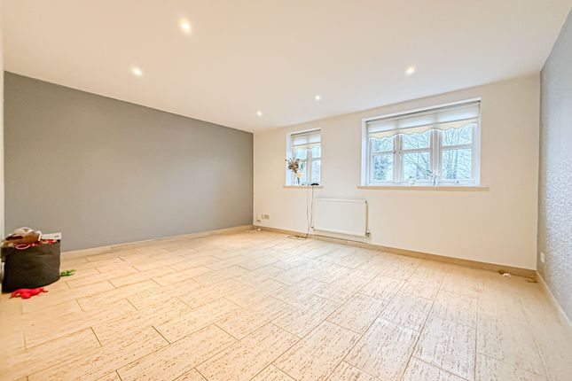 3 Alexander Mansions Quarry Way, Liverpool photo 3