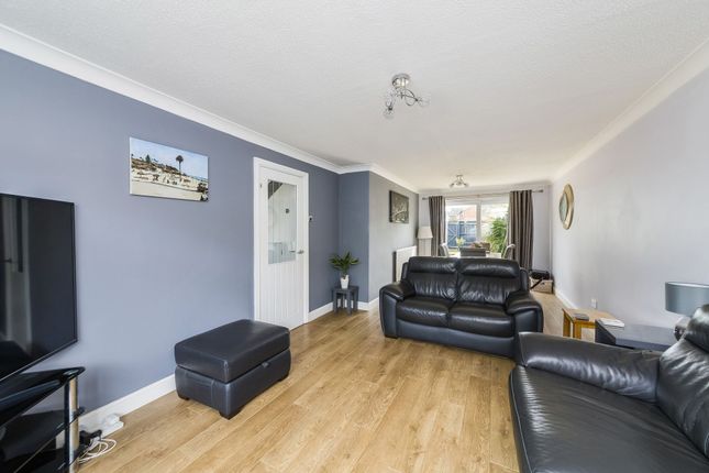 17 Medlicott Drive, Abingdon photo 2
