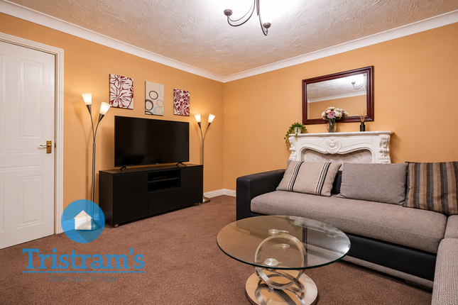 12, Meadow Brown Road, Nottingham photo 5