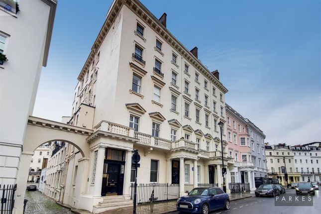 Thumbnail Flat to rent in Lyall Street, Belgravia, London