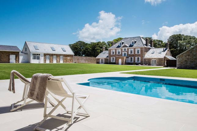 Thumbnail Detached house for sale in La Rue De La Mare Des Pres, St. John, Jersey