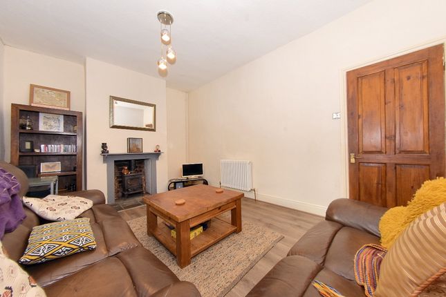 62 Street Lane, Leeds photo 3