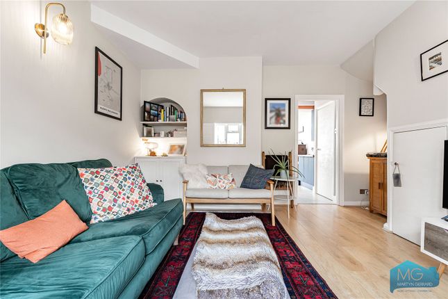 58, Hill Road, London photo 3